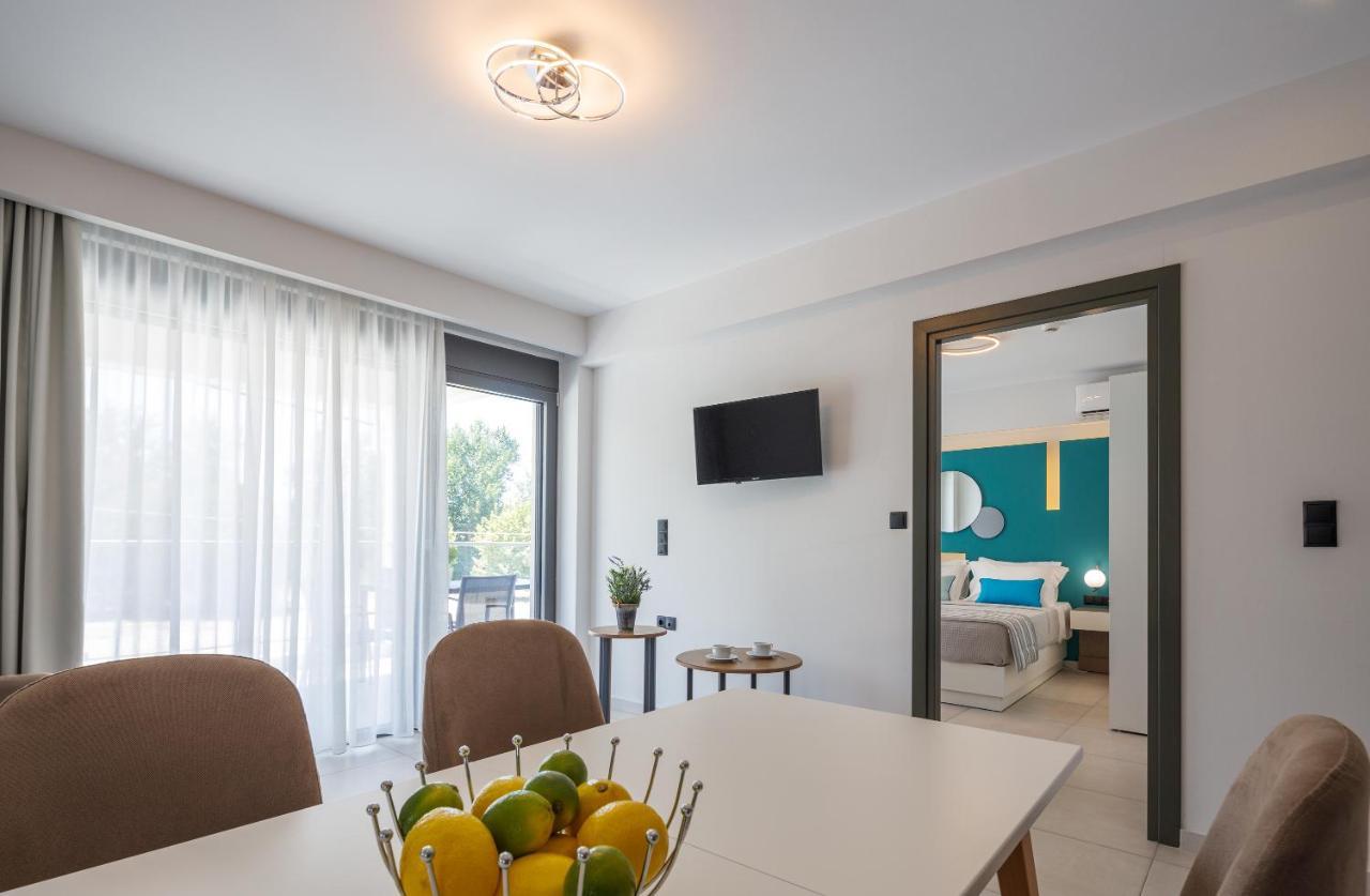 Bisaltae Seaside Suites Keramoti  Bagian luar foto
