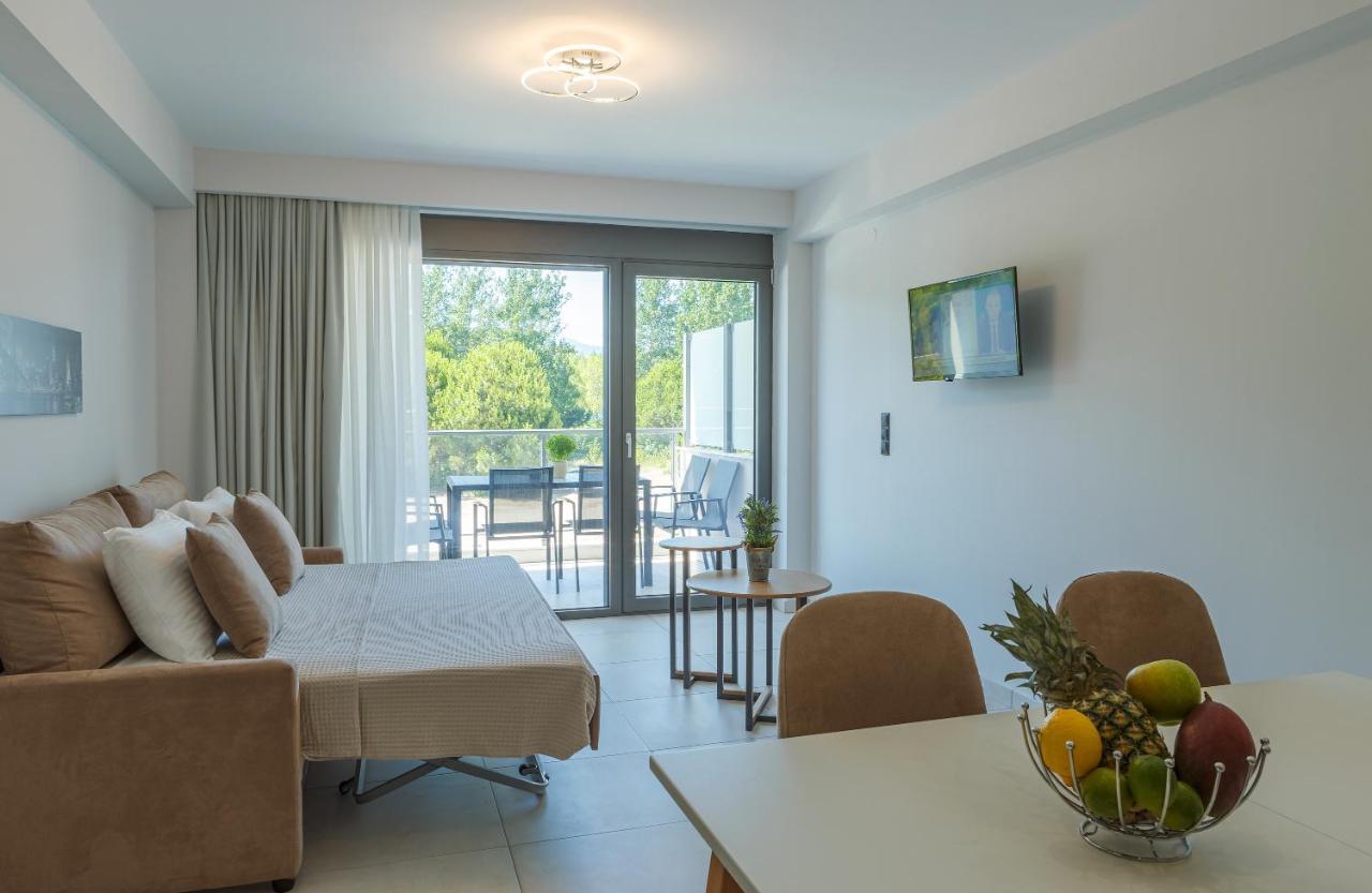 Bisaltae Seaside Suites Keramoti  Bagian luar foto