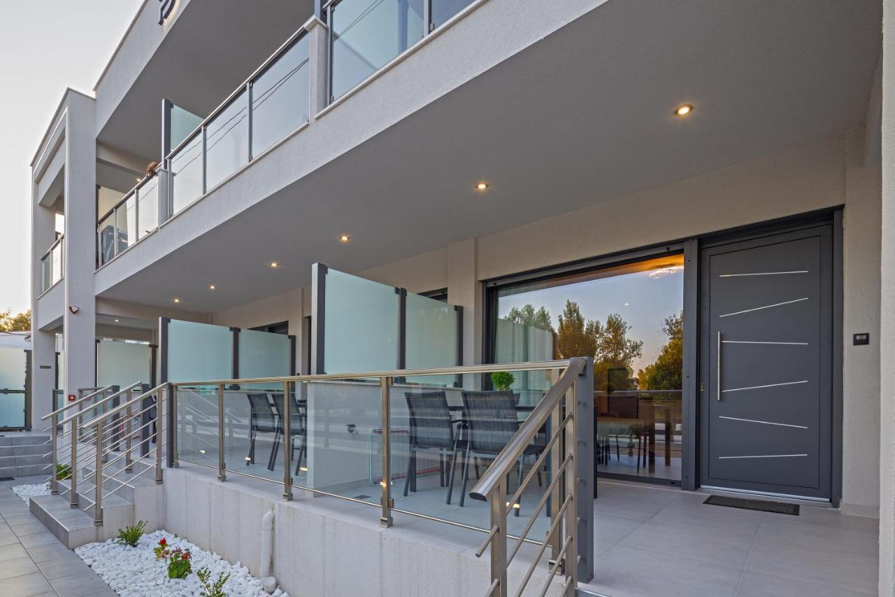 Bisaltae Seaside Suites Keramoti  Bagian luar foto