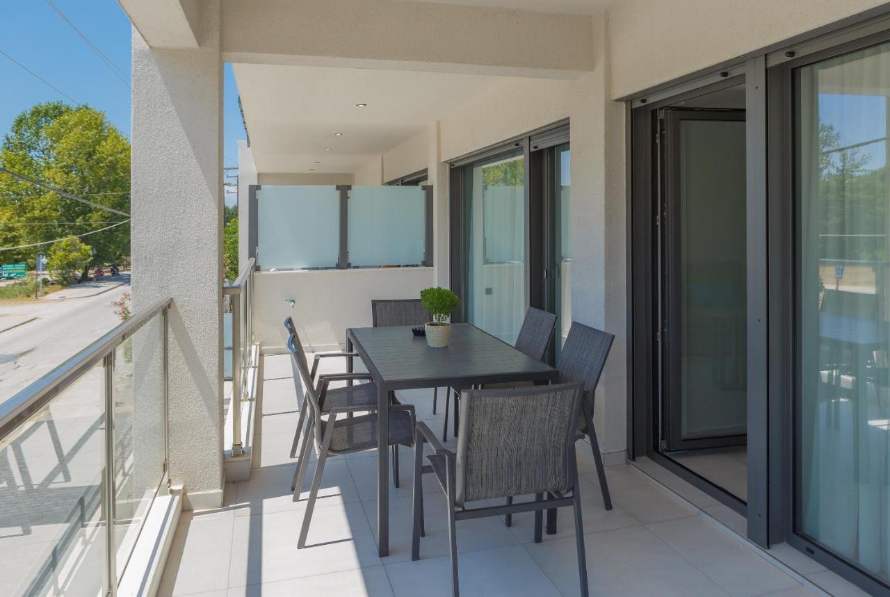Bisaltae Seaside Suites Keramoti  Bagian luar foto