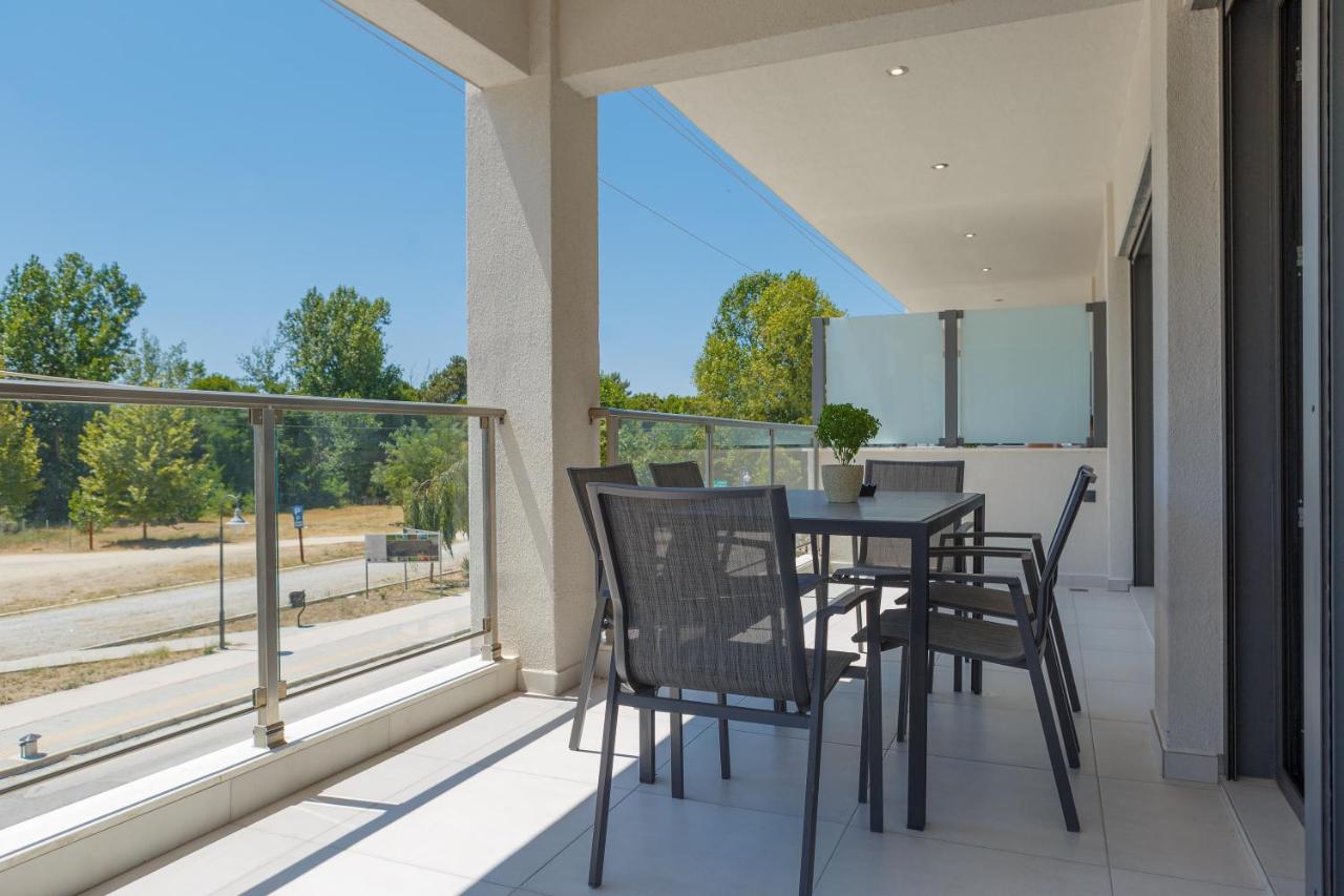 Bisaltae Seaside Suites Keramoti  Bagian luar foto